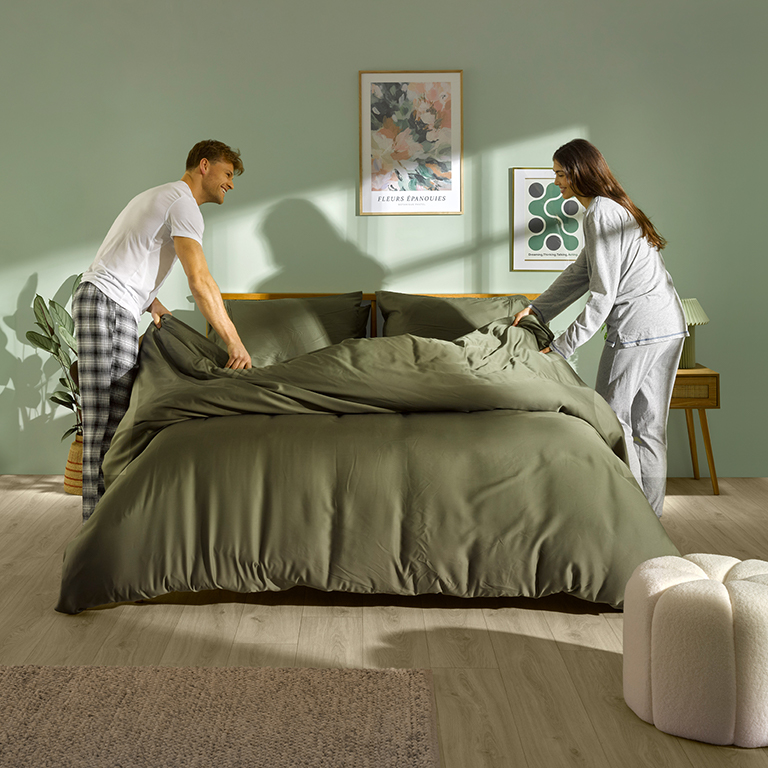 Pebble Cream Bedding Full Set Green