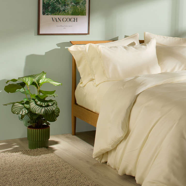 Pebble Cream Bedding Pillows